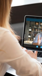 Employer listen applicant during job interview using webcam and pc